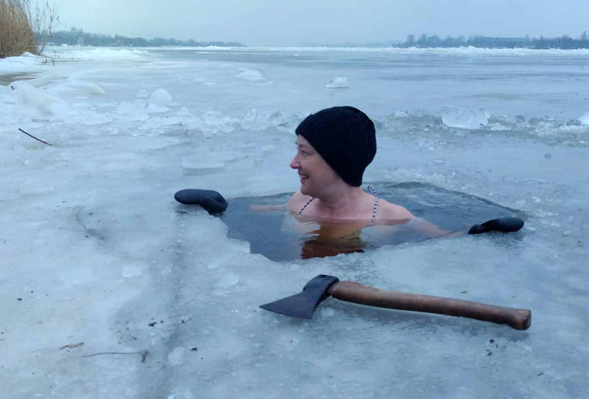 Cold Water Swimming and Winter Bathing.