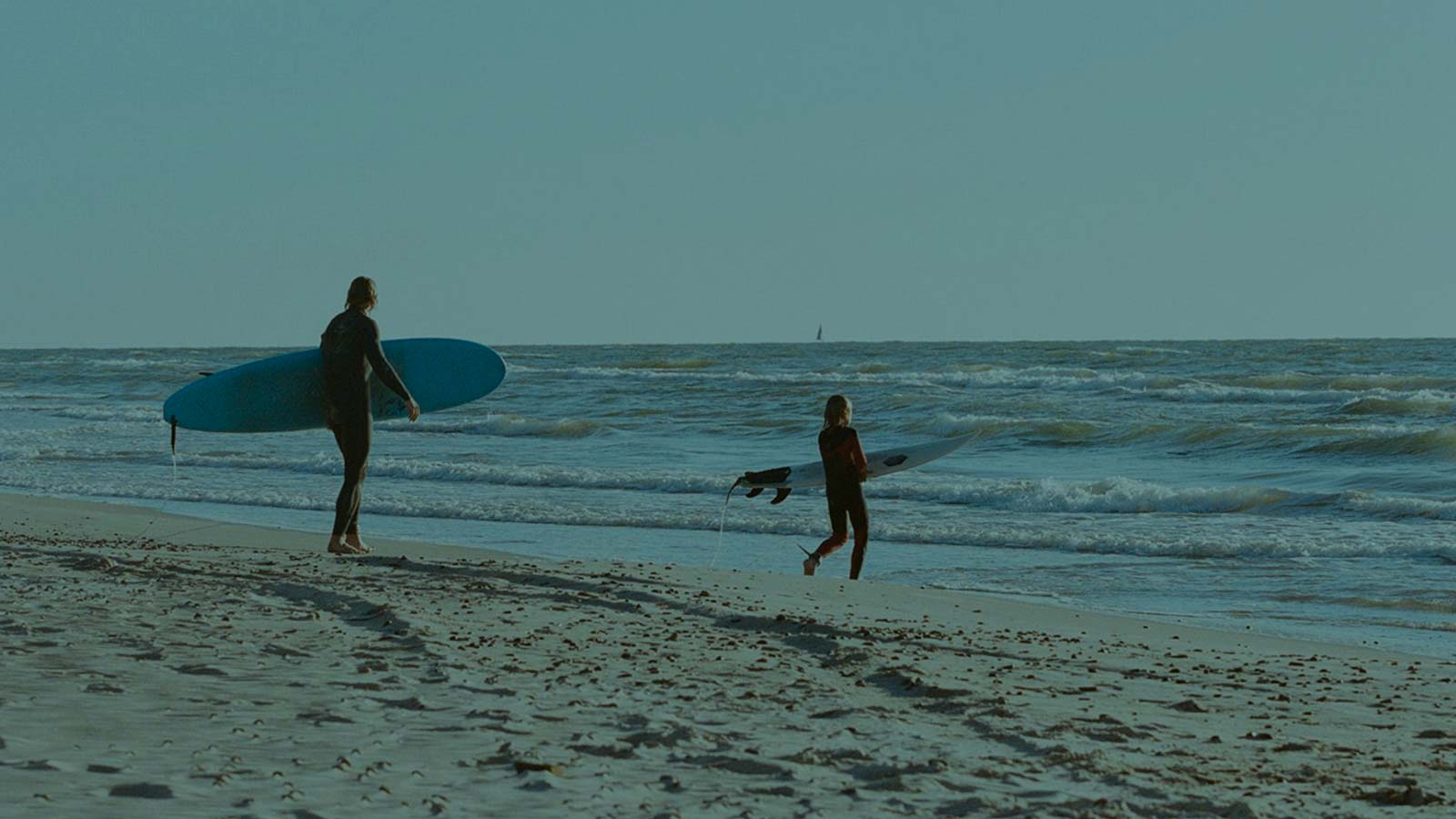 Chalange Baltic Sea Waves. We’ll make sure you have the right board under your feet. 