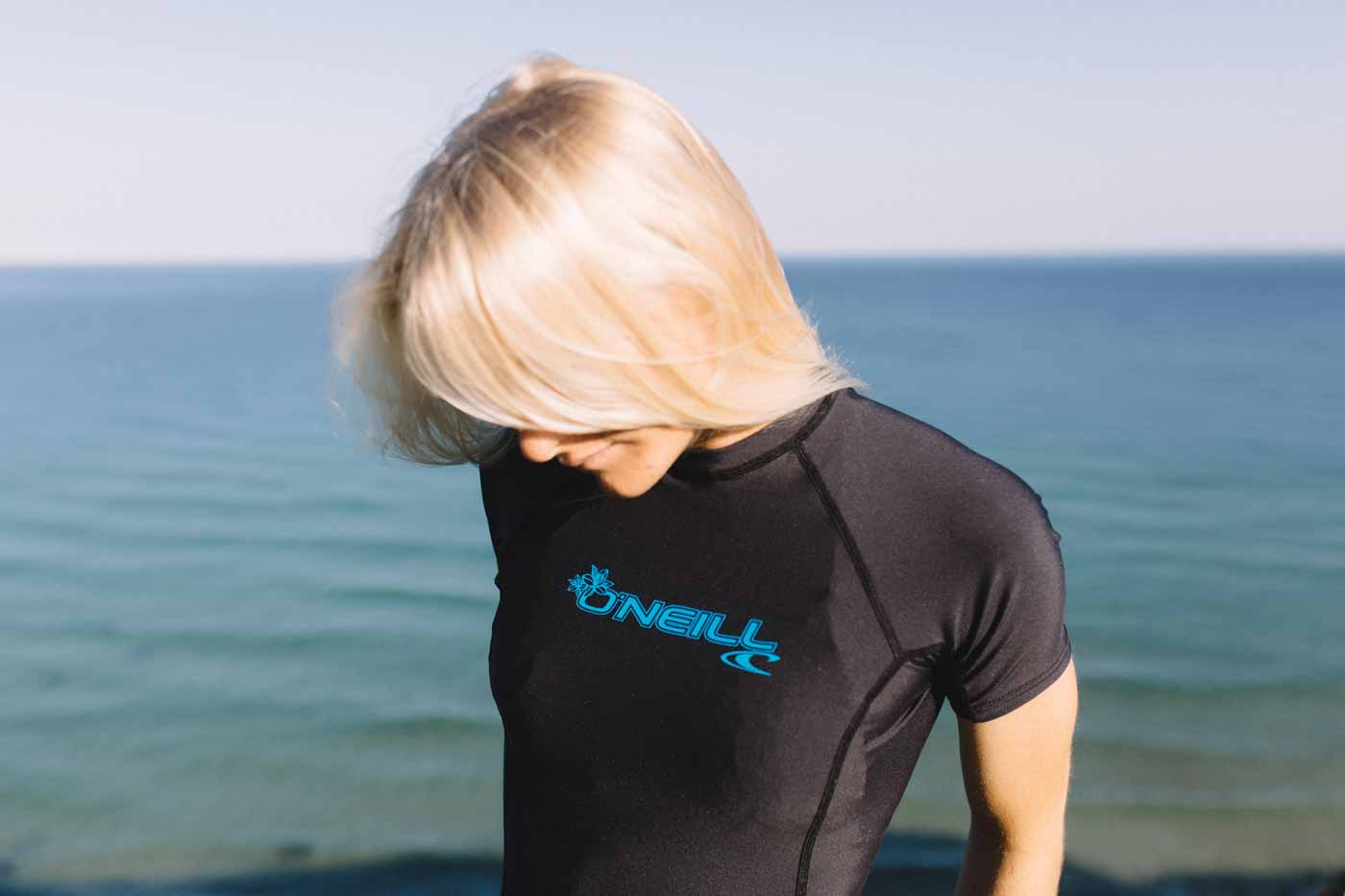 O'Neill WMS Basic Skins SS Rash Guard – Black 002