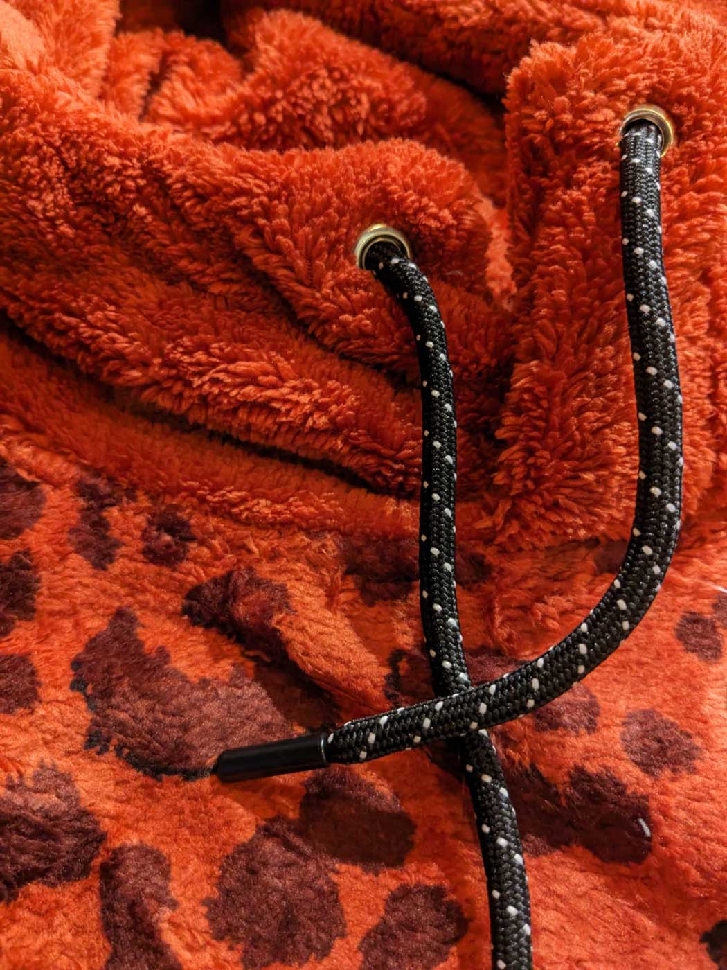 After Essentials Sofa Poncho – Leopard