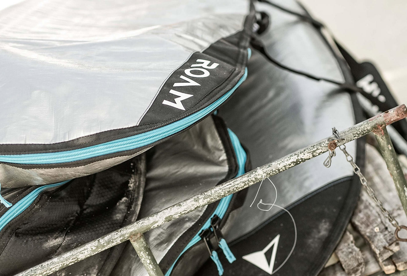 Roam Daylight Surfboard Bag – 5’4-9’6