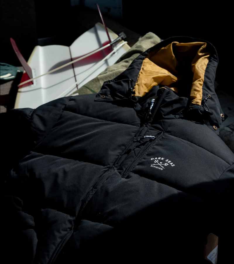 Dark Seas Thule Jacket – Black