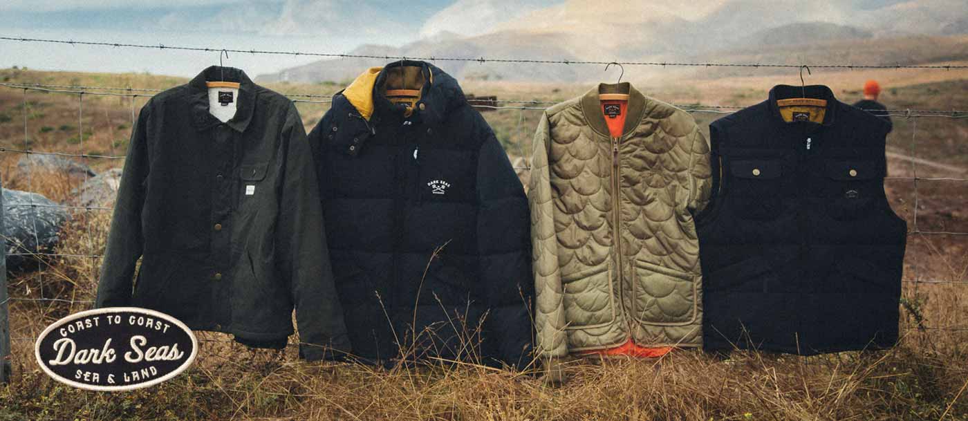 Puffer jaka ar noņemamu kapuci Dark Seas Thule Jacket – melna