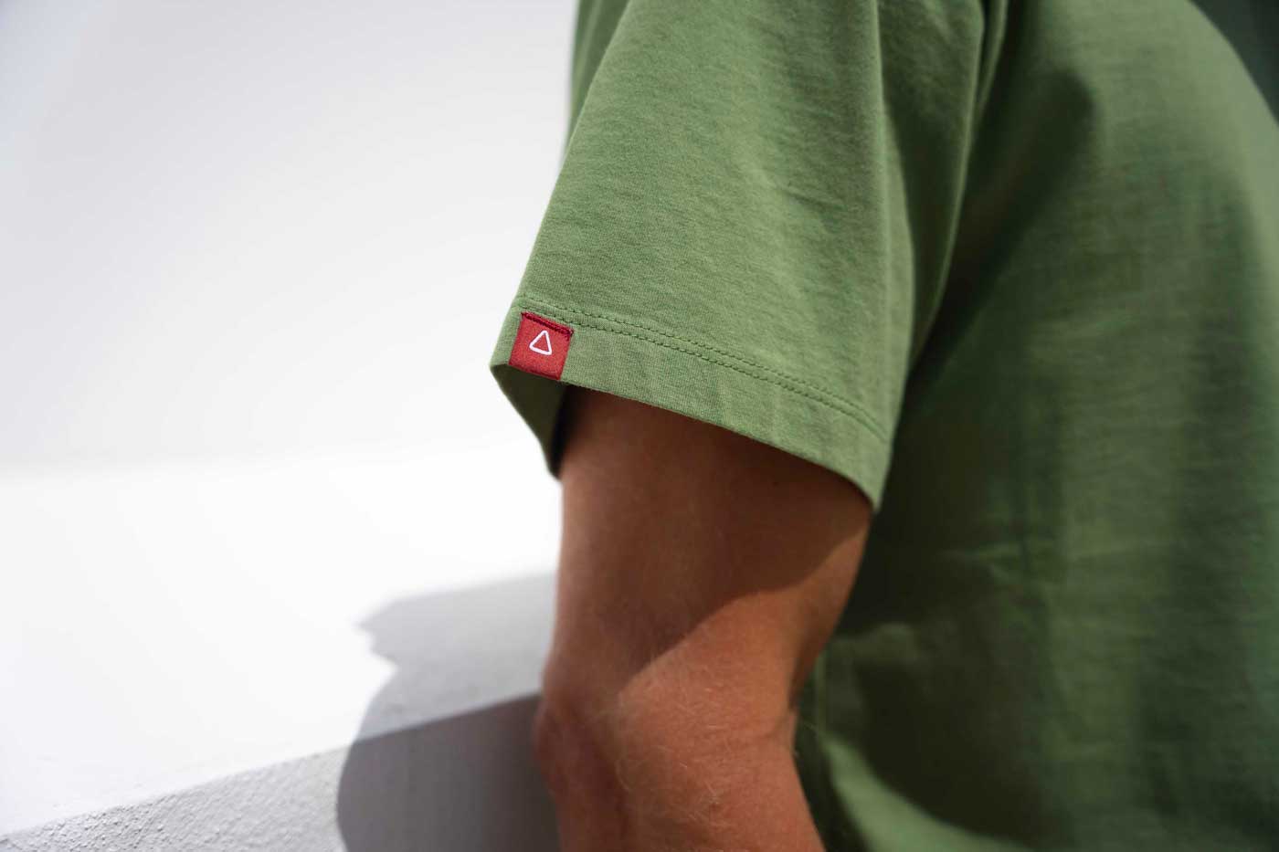 Follow Stitched Tee – Olive