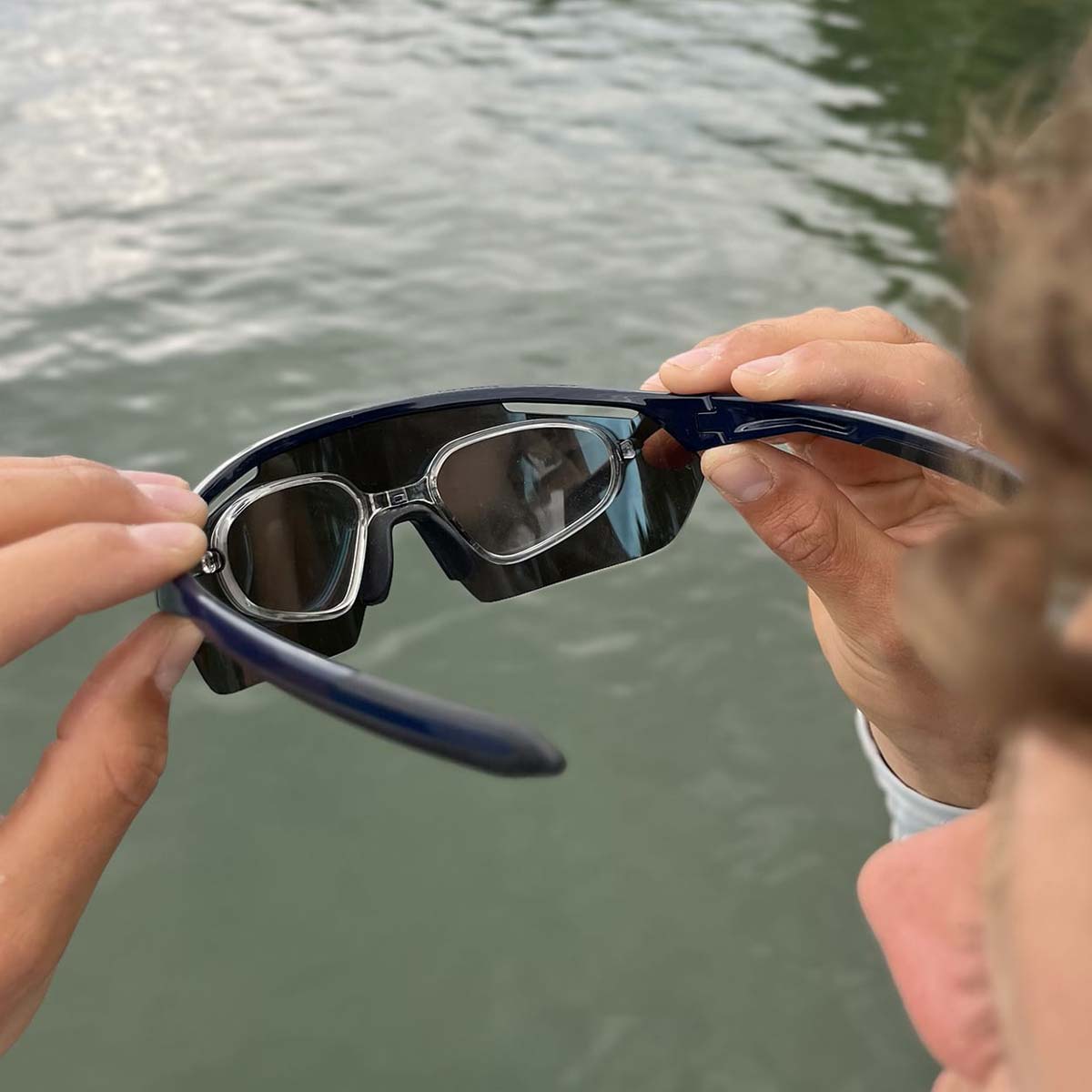 Forward-WIP Gust Aero 2.0 Polarized Sunglases – Shiny Black Red