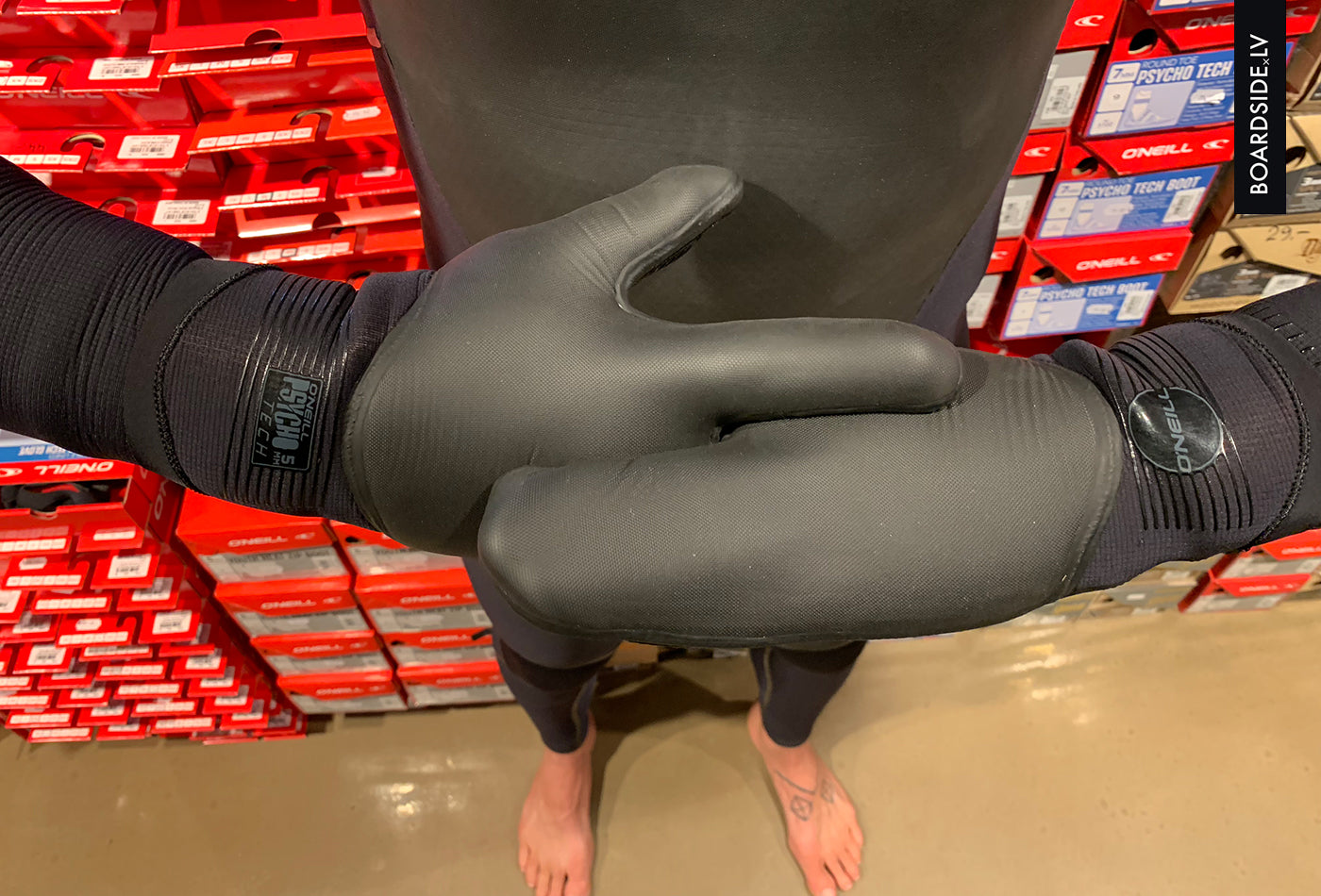 O'Neill PsychoTech 5mm Lobster Gloves