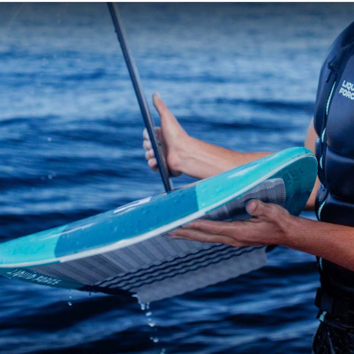 Liquid Force Launch 4'5" / Alloy Launch 1200 FuseLock Foil Komplekts