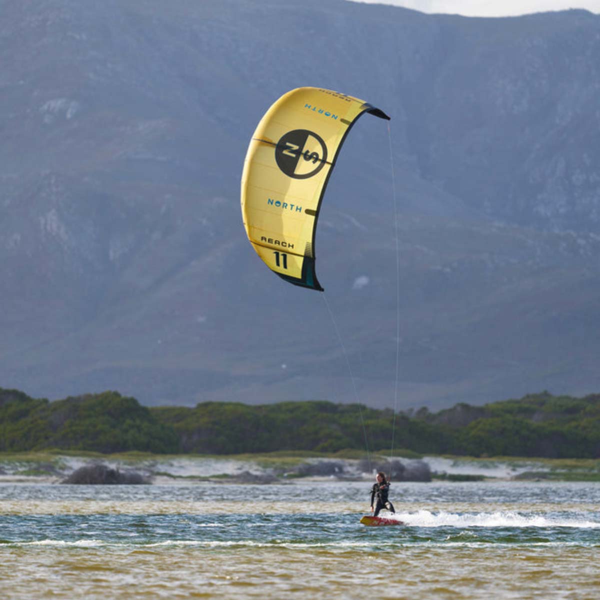North Kiteboarding Reach pūķis