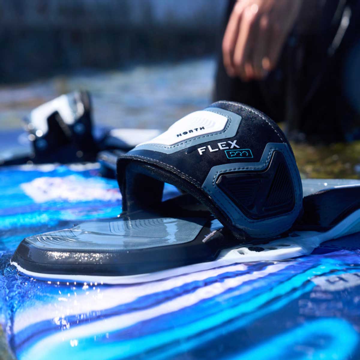 North Kiteboarding Flex Pro Twintip stiprinājumi