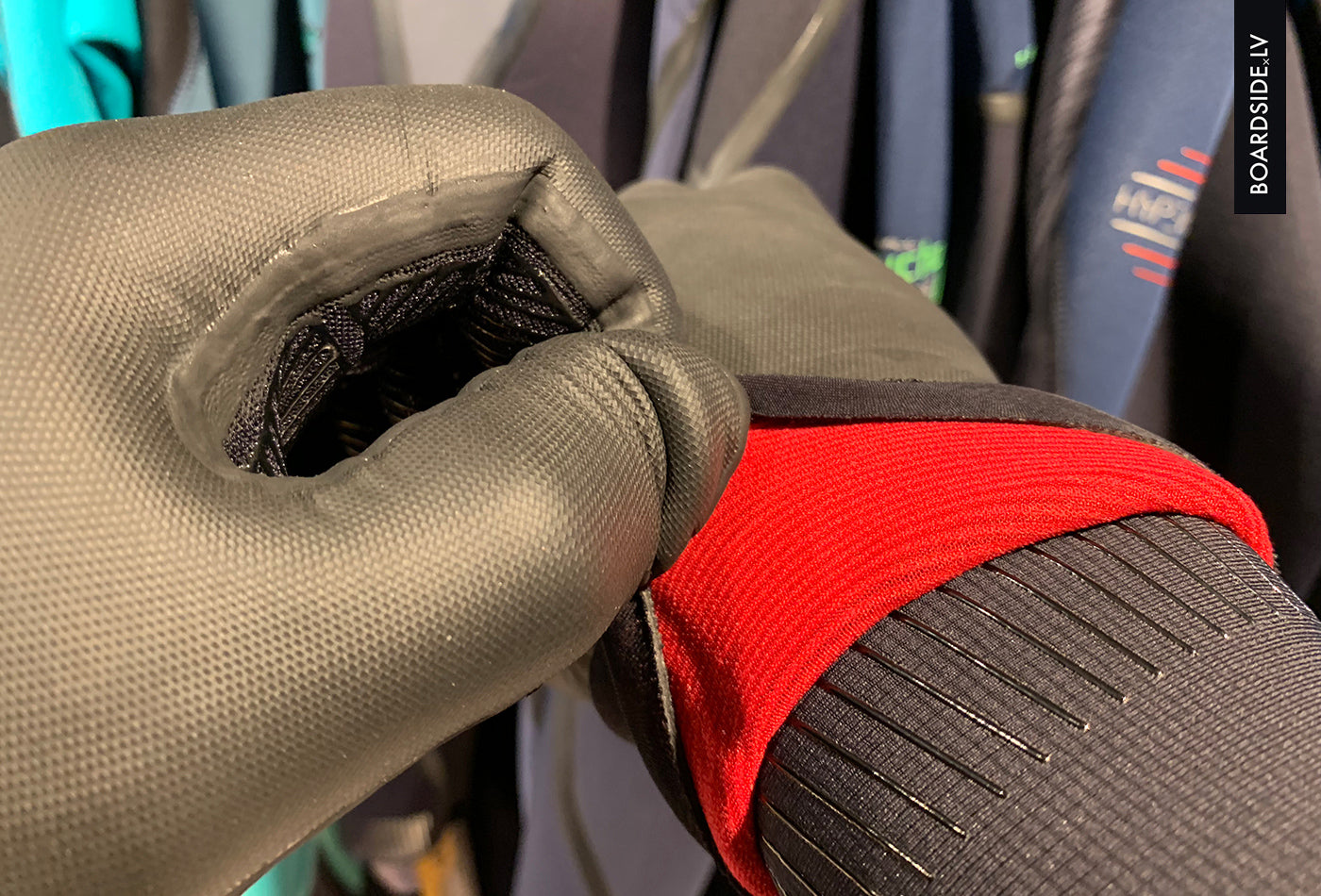 O'Neill PsychoTech 5mm neoprene gloves