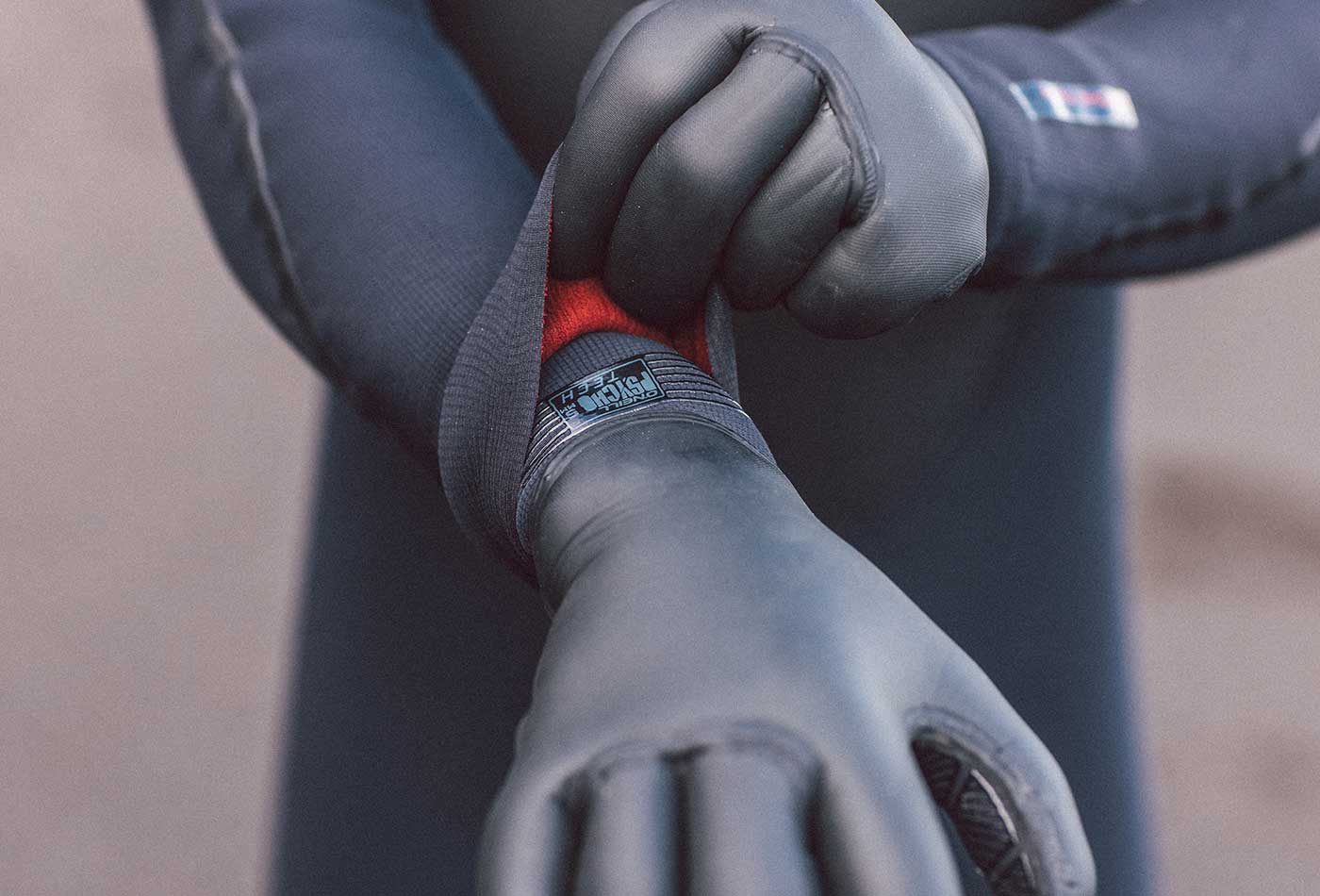 O'Neill PsychoTech 5mm neoprene gloves