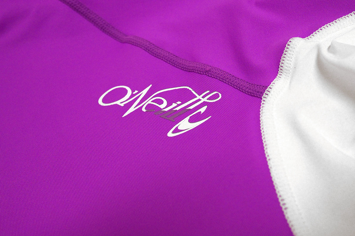 O'Neill WMS Skins SS Turtleneck likra – rozā/balts