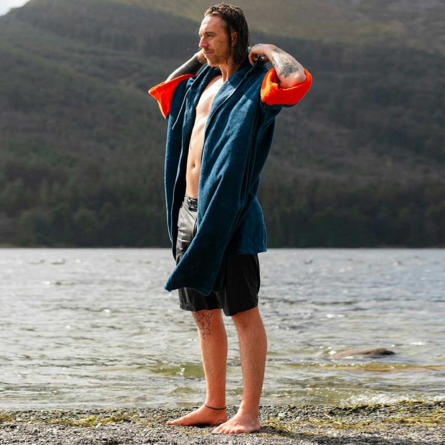 Pončo ar rāvējslēdzēju Dryrobe Full-Zip Organic Towel Changing Robe - Zils