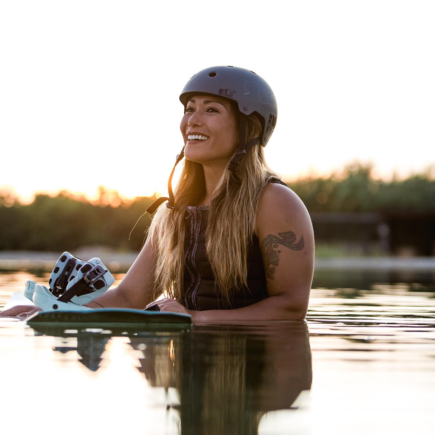 SandBox Legend Low Rider Helmet – Black