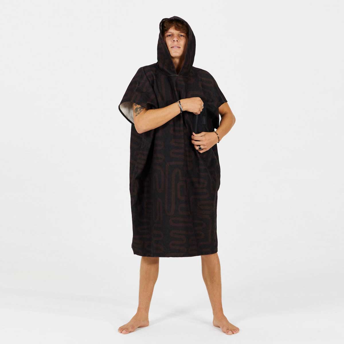 After Essentials Tech Pocket Poncho Towel – Black Snake
