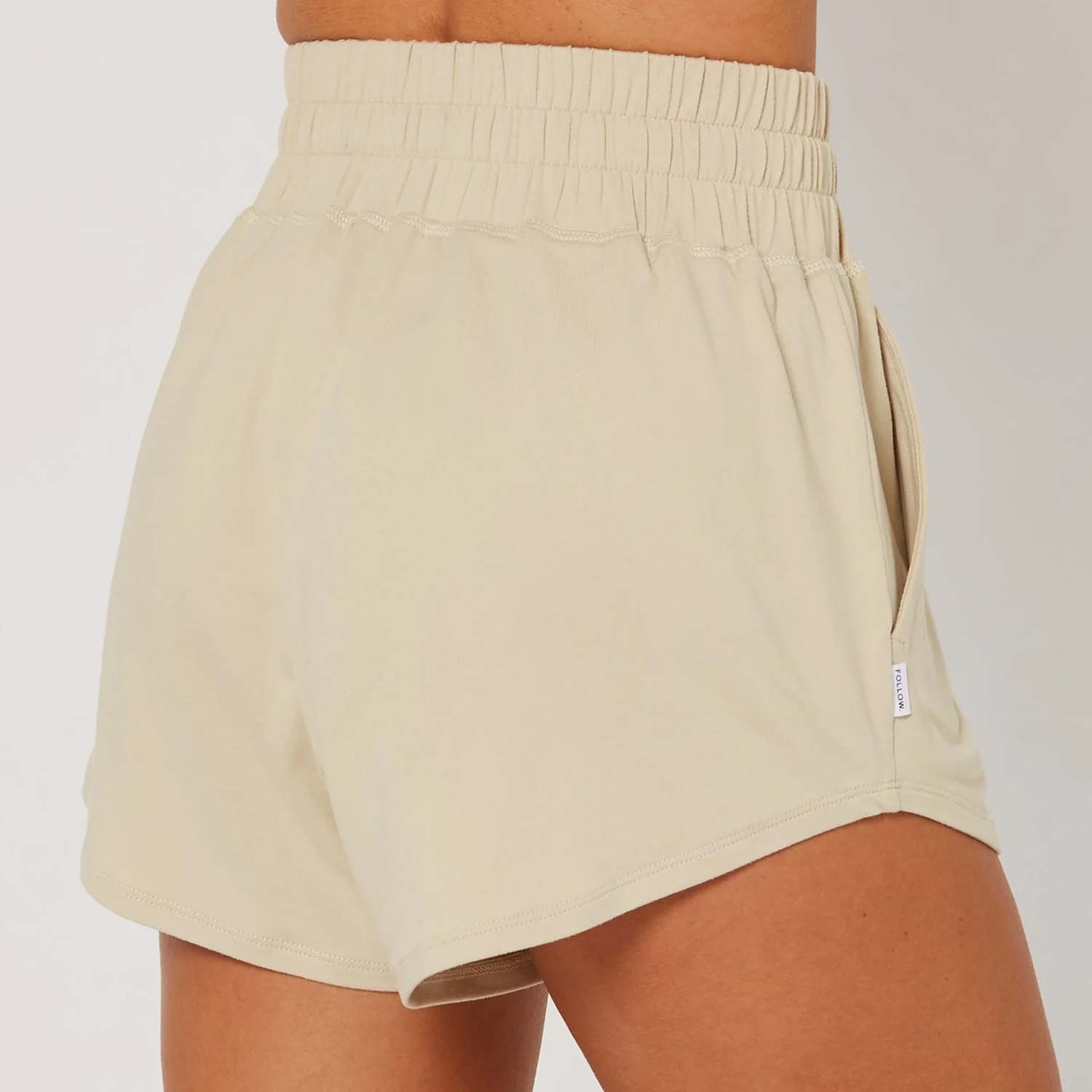 Sieviešu šorti Follow Ladies Serena Shorts - smilšu dzelteni