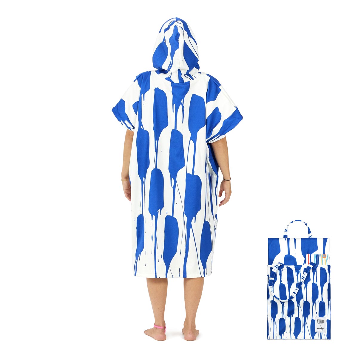 After Essentials Artis Series Poncho Towel with Tote Bag – Mambo