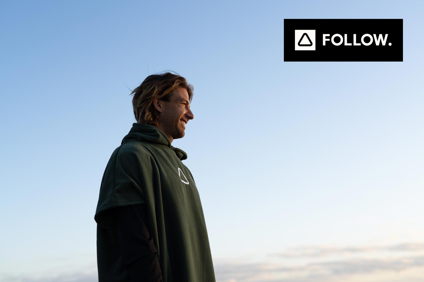 Follow Hooded Towlie pončo ir izgatavots no kvalitatīva, bieza, pieskārienam patīkama materiāla. Pūkains kā lācītis. Katrā automašīnā vai laivā jābūt pončo stila dvielim, kas ir labākais veids, kā pārģērbties un nosusināties pirms ūdens aktivitātēm, neizrādot savas ģimenes dārglietas pa visu autostāvvietu vai pludmali. 200 GSM plīša mikrošķiedras materiāls, kas pieejams divos izmēros.